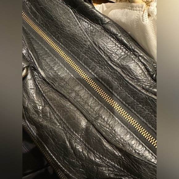 Balenciaga Classic Hardware City Bag in Black - Picture 11 of 16